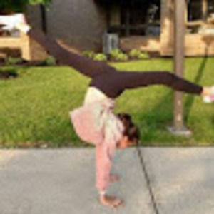 Meet your Posher, Avellina